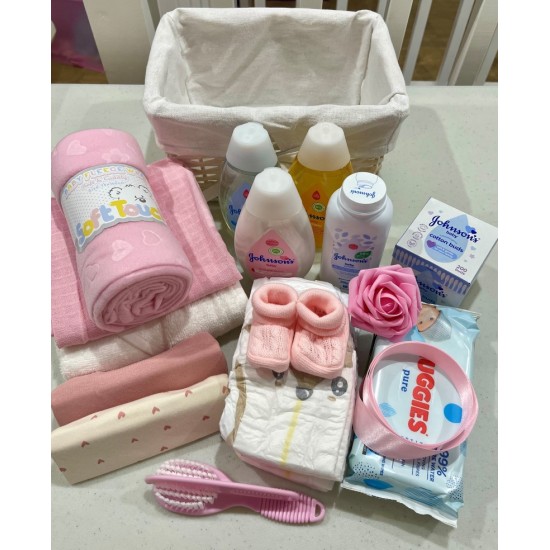 Snugly Bugly Baby Hamper - Pink